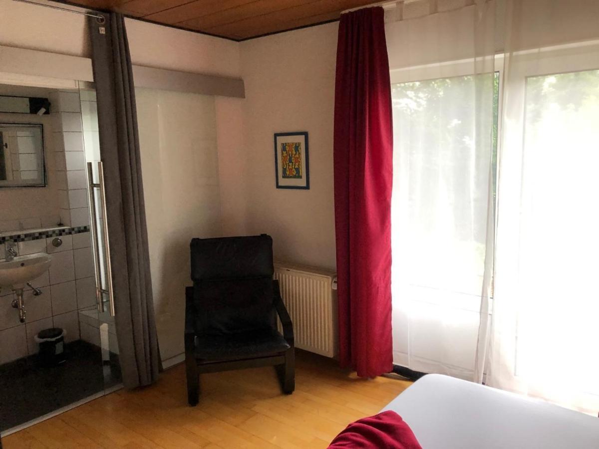 Hotel Saarland Lebach Exteriör bild