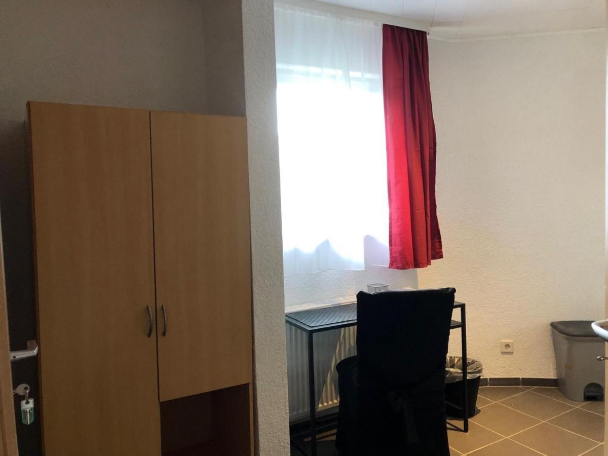 Hotel Saarland Lebach Exteriör bild