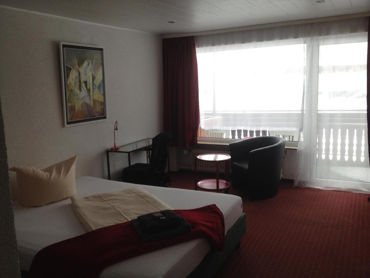 Hotel Saarland Lebach Exteriör bild